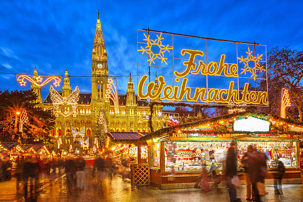 mercado de natal em viena - christkindlmarkt - fotografias e filmes do acervo