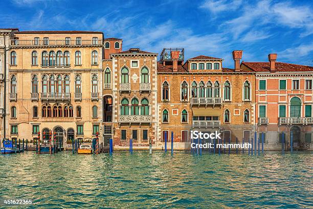 El Gran Canal En Venecia Foto de stock y más banco de imágenes de Agua - Agua, Aire libre, Arquitectura