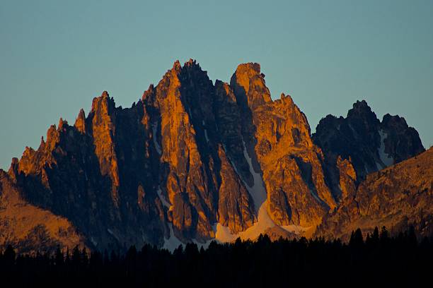 Sawtooth Fire Ridge Central Idaho's Rugged Rocky Mountains. Sawtooth National Recreation Area stock pictures, royalty-free photos & images