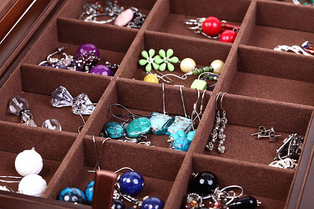 istock box dark wooden jewellery 451843109