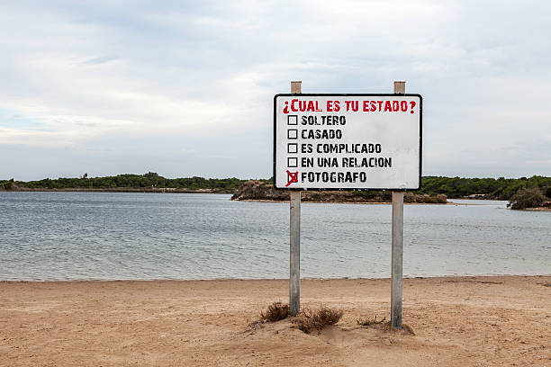 istock sign next to a swamp 451844489