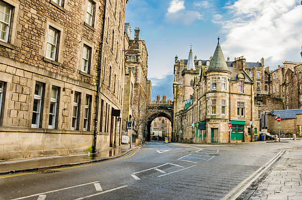 istock Street in Old Town Edinburgh 451886577