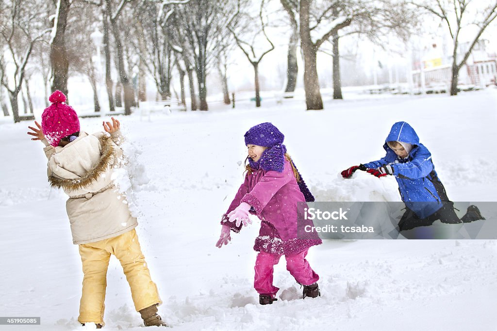 Feliz família desfrutar de Inverno - Royalty-free Alegria Foto de stock