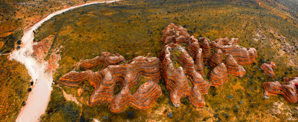 parque nacional de purnululu (bungle bungles) - zona interior de australia fotografías e imágenes de stock