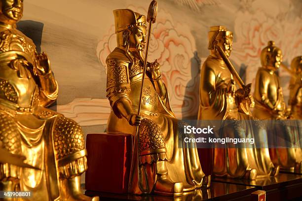 Il Dio Del Tempio Taoista Statue - Fotografie stock e altre immagini di Cultura cinese - Cultura cinese, Idolo, Spiritualità