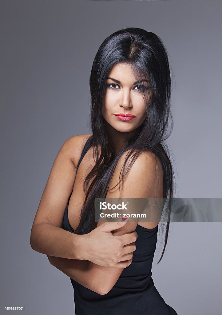 Portrait de sensuelle belle jeune femme - Photo de 20-24 ans libre de droits