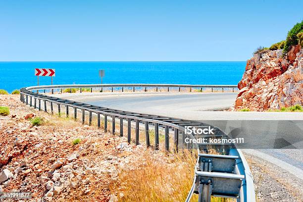 Mare E Montagna Autostrada Venduto Ai Ricettatori Attaccante - Fotografie stock e altre immagini di Ambientazione esterna