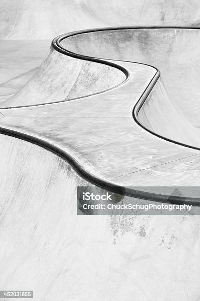 Skateboard Bmx Stunt Park Stockfoto und mehr Bilder von BMX - BMX, Beton, Biegung