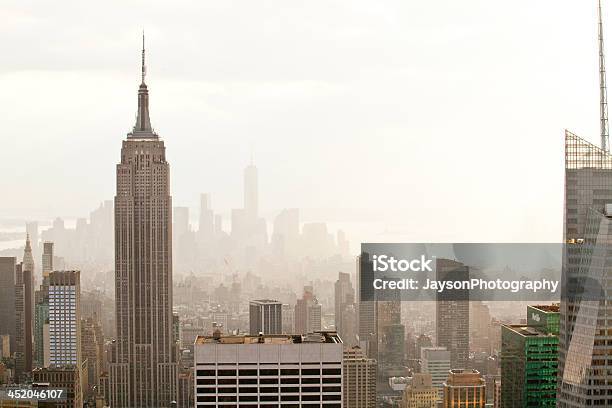 Empire State Building Di Manhattan - Fotografie stock e altre immagini di Empire State Building - Empire State Building, Stile retrò, Vecchio stile