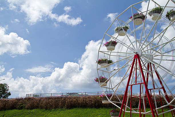 istock Ferris wheel with basket of flowers 452074853