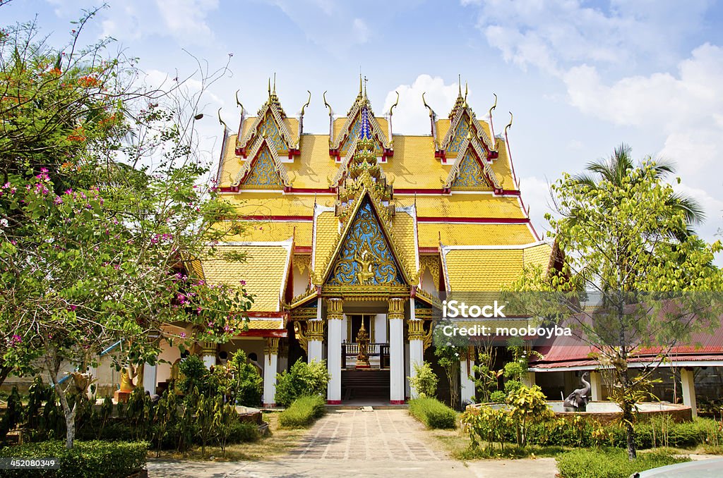 Wat Wang Wiwekaram dans Sangkhla Buri - Photo de Arbre libre de droits