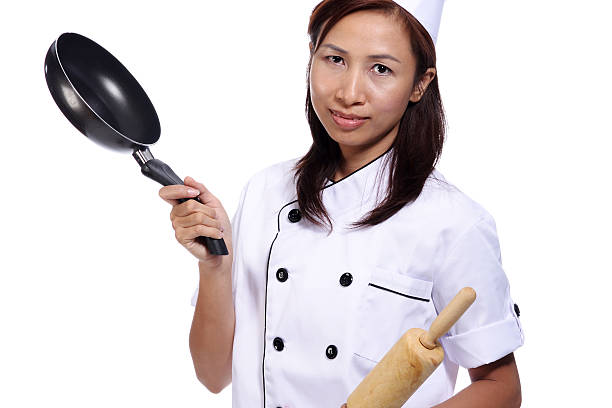 asiática mulheres chefs - asian ethnicity chef fine dining creativity - fotografias e filmes do acervo