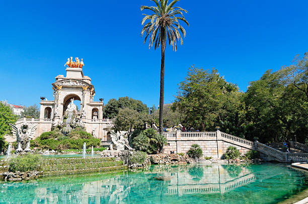 istock Fountain at Parc de la Ciutadella, Barcelona 452152993