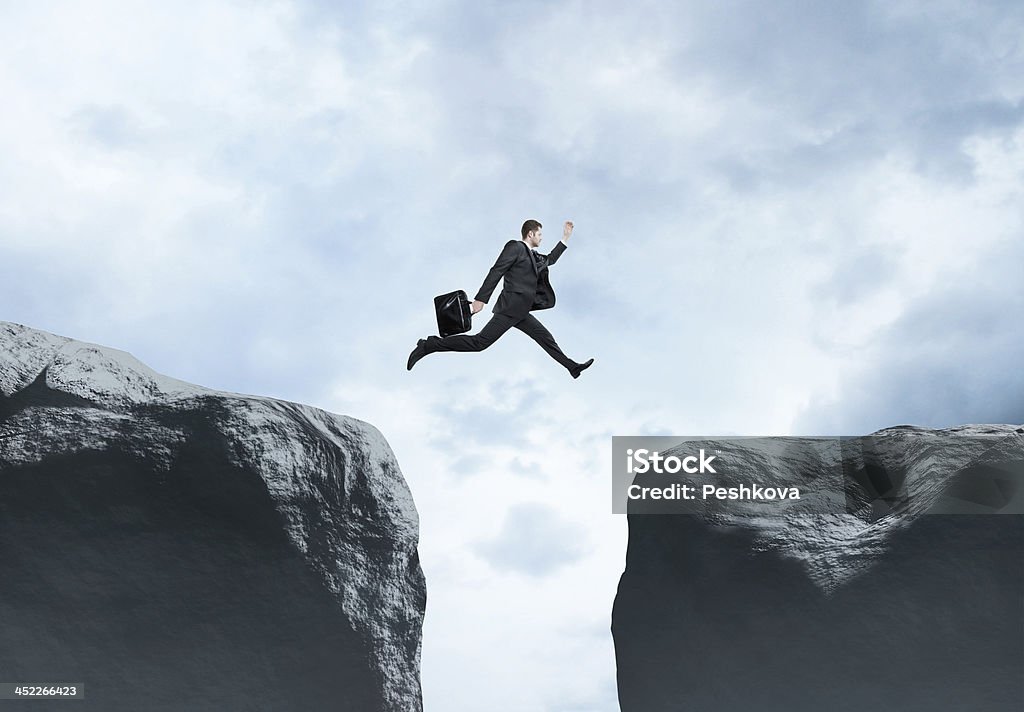 Homme d'affaires de saut - Photo de Cadre d'entreprise libre de droits