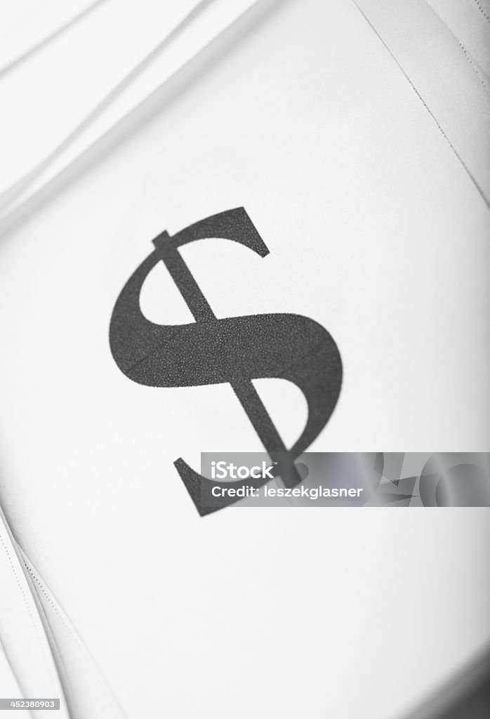 Nahaufnahme zu dollar-Symbol auf Blatt Papier Hintergrund - Lizenzfrei Alphabet Stock-Foto