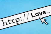 liebe-im-cyberspace.jpg?b=1&s=170x170&k=20&c=ySwYtUTZVopF_77tCqSMURCy0SQBjDmBL7drY0PpEd0=