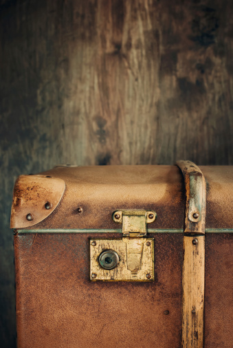 Detail of the lock on an old vintage trunk