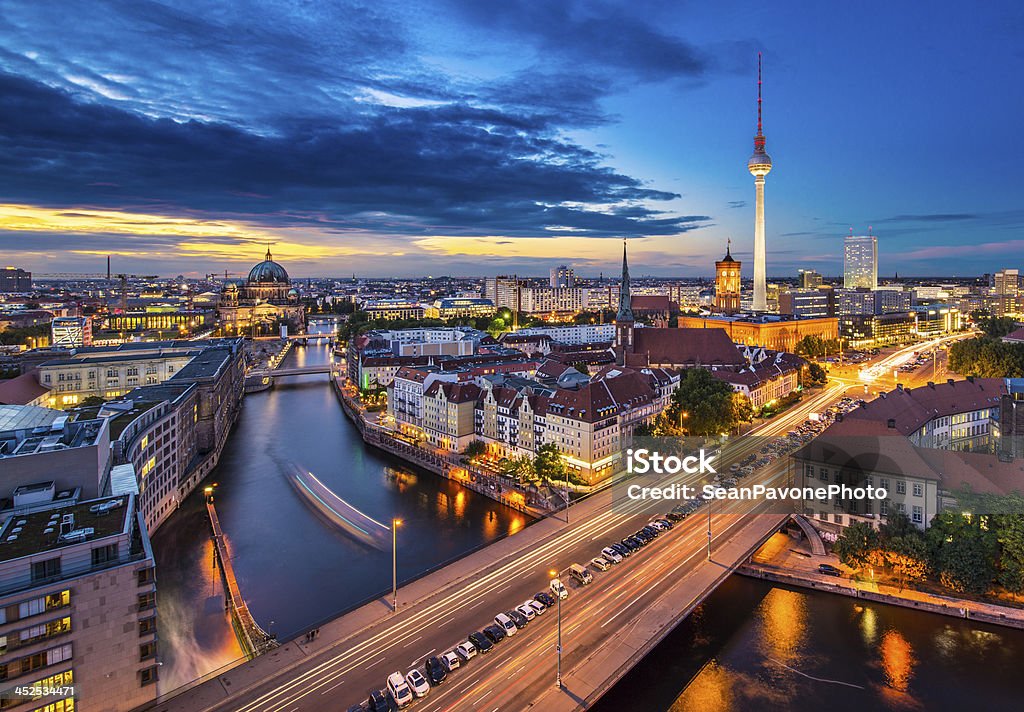 Ciudad de Berlín - Foto de stock de Berlín libre de derechos