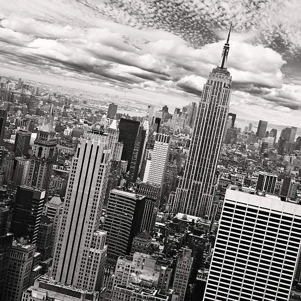 istock New York City - black and white 452566687