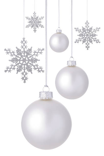 snowflakes 및 baubles - christmas ornament christmas decoration white 뉴스 사진 이미지