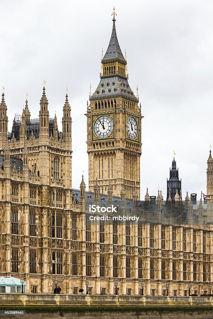 Лондон Биг Бен и Здание парламента - Стоковые фото Англия роялти-фри