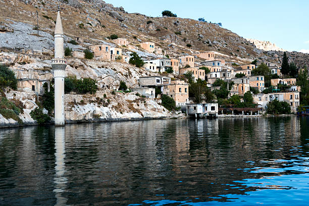 istock Sunken City Savasan 452636641