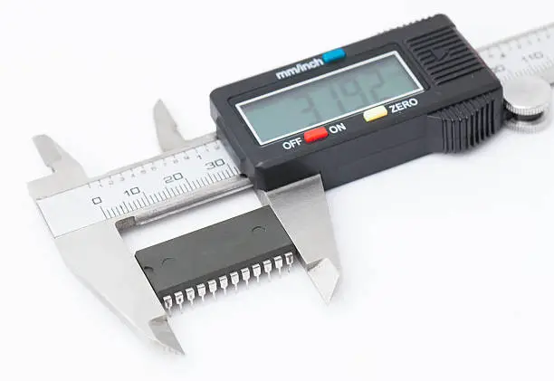 Electronic caliper measure IC