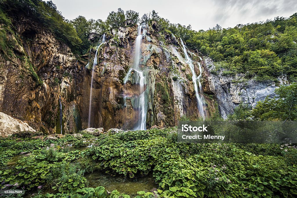 Cascata del Parco Nazionale dei Laghi di Plitvice, Croazia - Foto stock royalty-free di Acqua