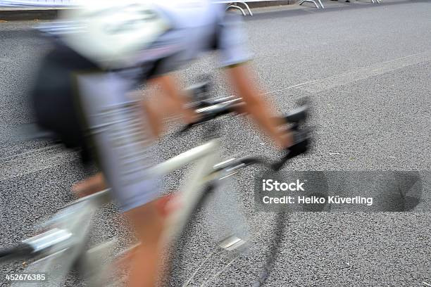 Corrida De Bicicleta Em Berlim - Fotografias de stock e mais imagens de Bicicleta - Bicicleta, Ciclismo, Corrida de estrada - Atividade desportiva