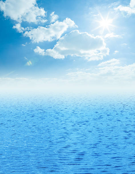 istock Beautiful sea horizon with clouds above it 452679223