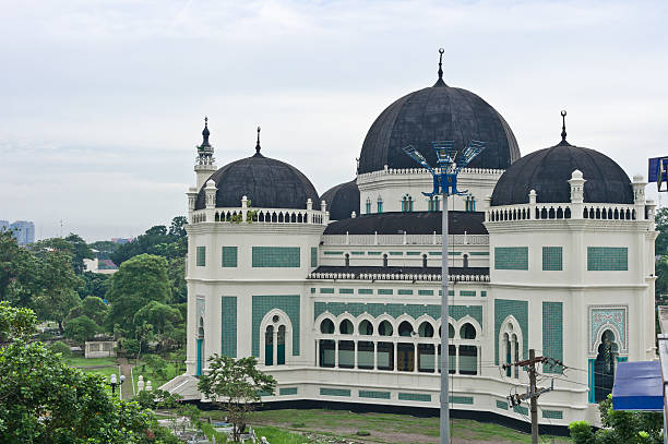 istock Great Mosque of Al-Mashun in Medan 452687241
