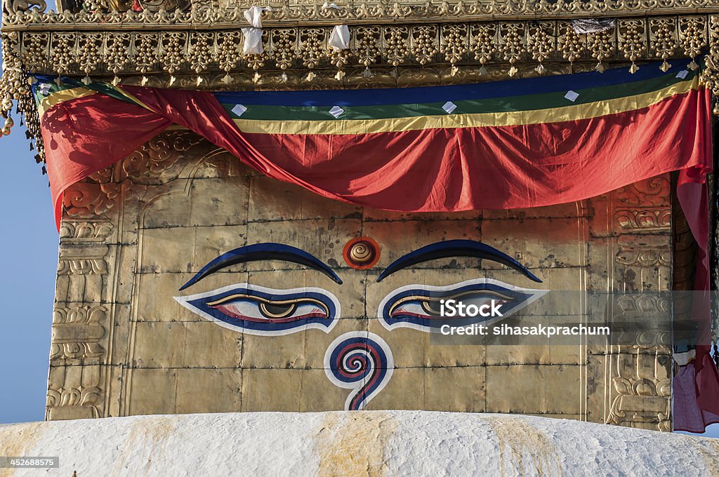 Olhos de Buda no Templo Swayambhunath, Nepal - Foto de stock de Buda royalty-free