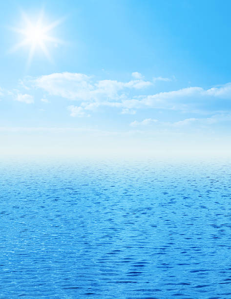 istock Beautiful sea horizon with clouds above it 452690783