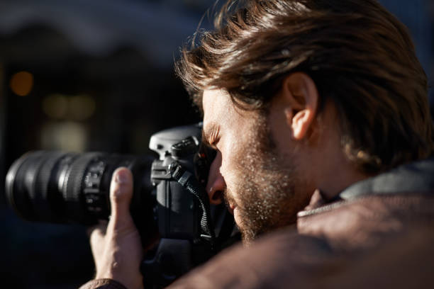 istock Concentrating on getting the perfect shot 452697801