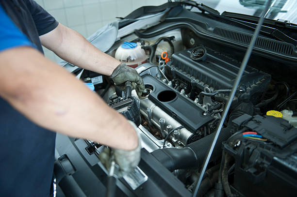 istock Auto Repair Shop 452718333