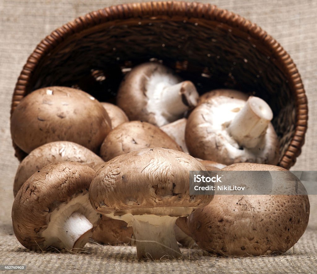 Portabello funghi - Foto stock royalty-free di Alimentazione sana