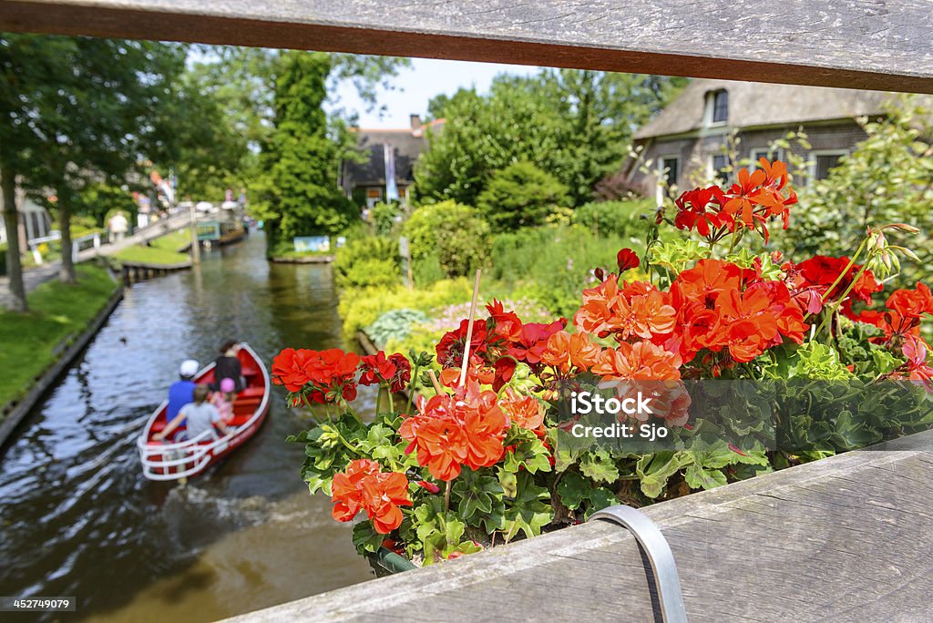 Giethoorn - Foto stock royalty-free di Andare in barchino