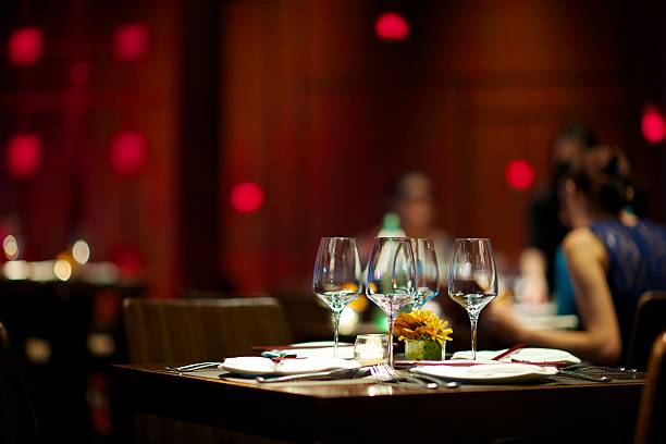 Restaurant A shot of elegant table setting in 5 star gourmet restaurant restaurant place setting dinner dinner party stock pictures, royalty-free photos & images