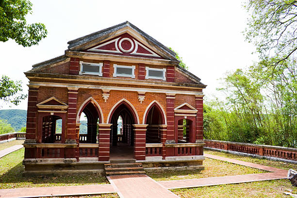 istock Vihan Daeng on Tang Kuan Hill 452780177