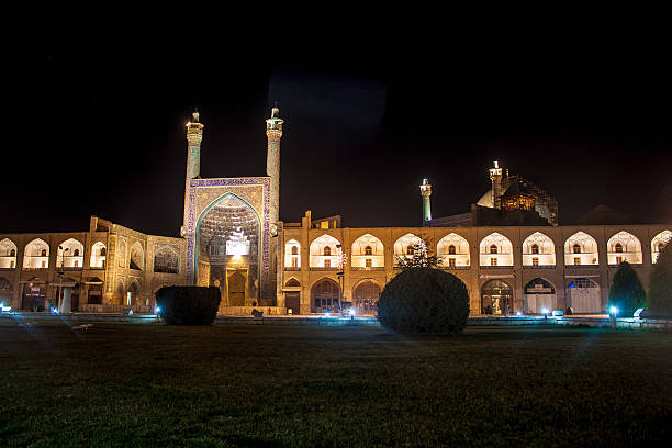 istock Night view of Imam mosque 452793173