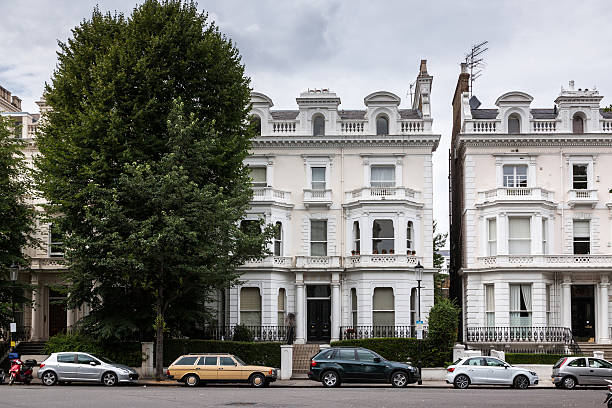 istock Typical apartment in Notting Hill, London 452823219