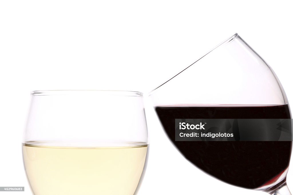 Красное и белое вино очки - Стоковые фото Алкоголь - напиток роялти-фри
