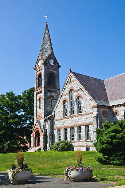 Old Stone Chapel The Old Chapel, built in 1884 is a landmark on the campus of the University of Massachusetts-Amherst university of massachusetts amherst stock pictures, royalty-free photos & images