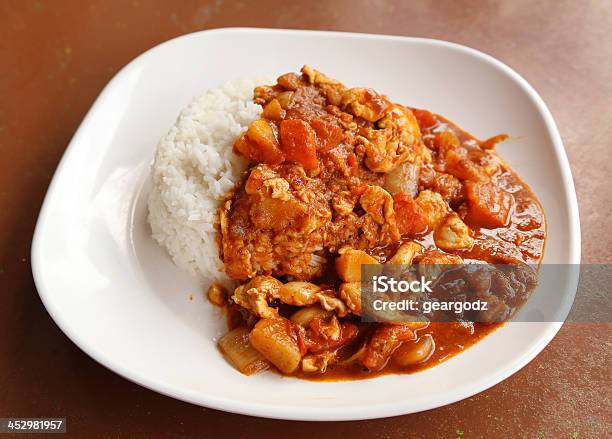 Pikantne Curry Z Kurczaka I Ryżu - zdjęcia stockowe i więcej obrazów Bez ludzi - Bez ludzi, Białe mięso, Biały