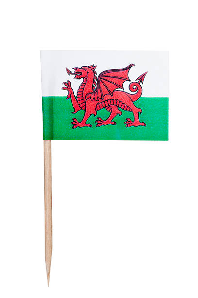 papel bandera de gales - welsh flag flag welsh culture all european flags fotografías e imágenes de stock