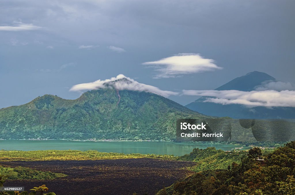 Bali-See Batur mit Agung Mountain - Lizenzfrei Agung Stock-Foto