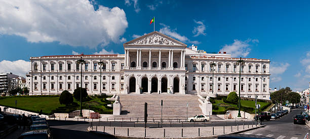 istock Parliament of Lisbon 453015839
