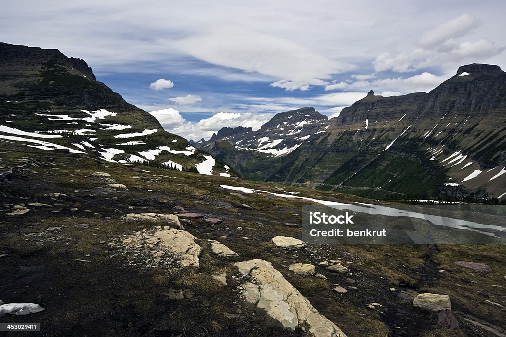Glacier National Park vista - Photo de Fonds de nuage libre de droits