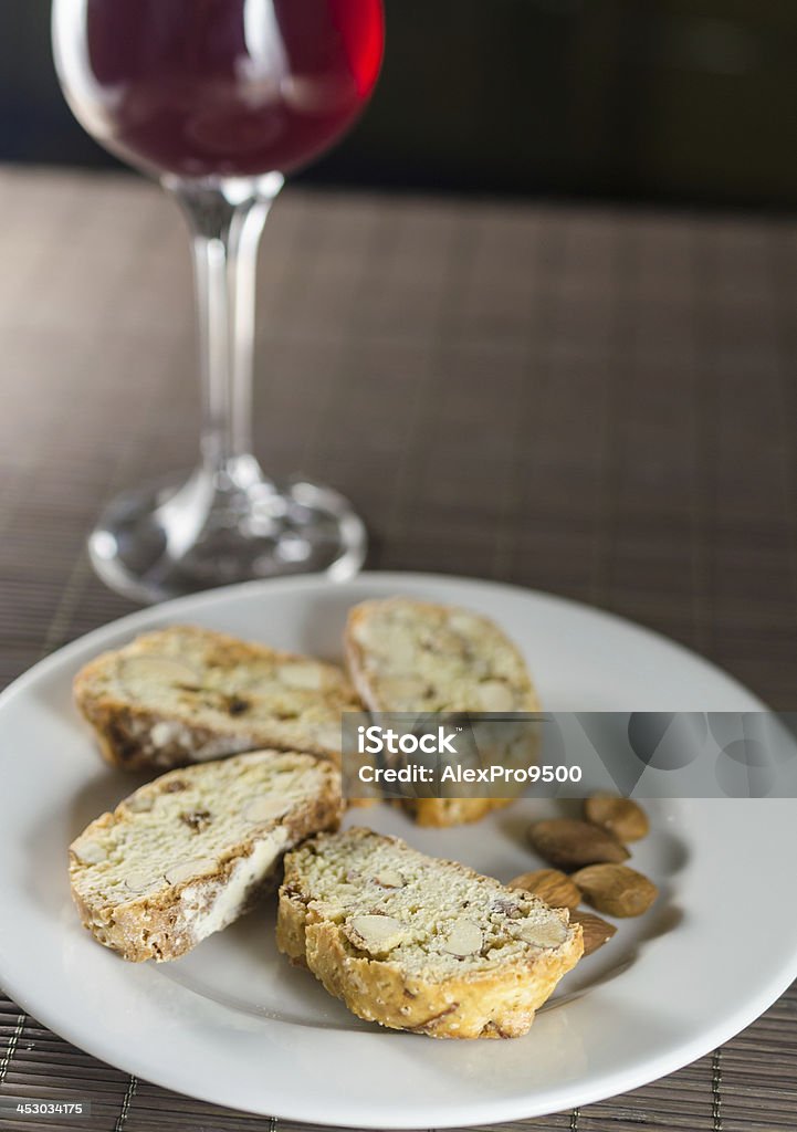 Vinho Tinto e biscoitos - Royalty-free Amêndoa Foto de stock