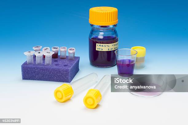 Histopatología Peajes Foto de stock y más banco de imágenes de Amarillo - Color - Amarillo - Color, Asistencia sanitaria y medicina, Azul